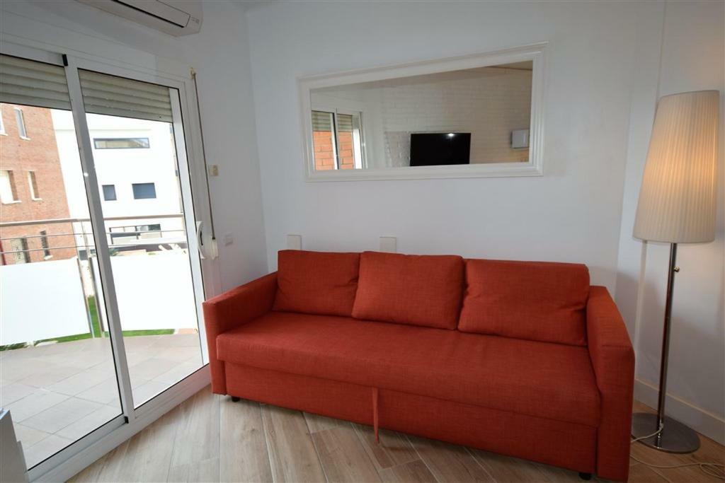 Apartamento Playa Mar กาสเตย์เดเฟลส์ ภายนอก รูปภาพ